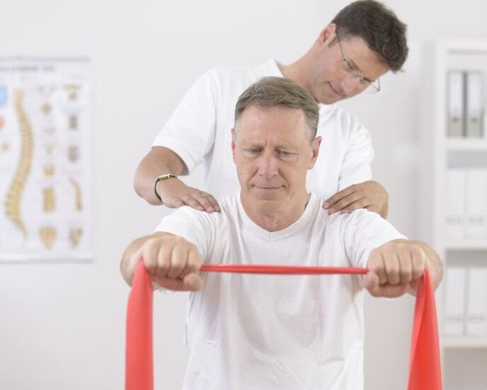 Medicininė gimnastika, skirta juosmens osteochondrozei